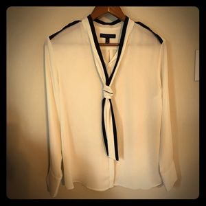 Banana Republic Button Top with Tie, Medium Petite